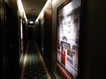 Отель Aqueen Heritage Joo Chiat Сингапур Экстерьер фото